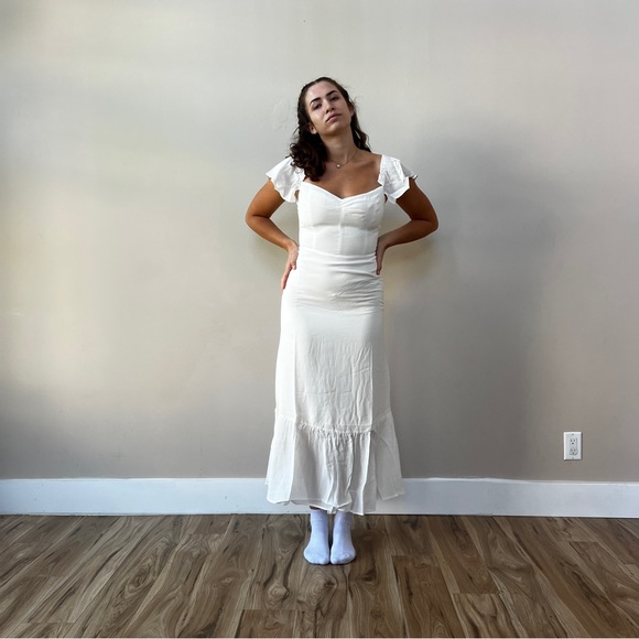 Reformation Butterfly Dress | Ivory🎉SALE 🎀 NEW - Picture 2 of 15